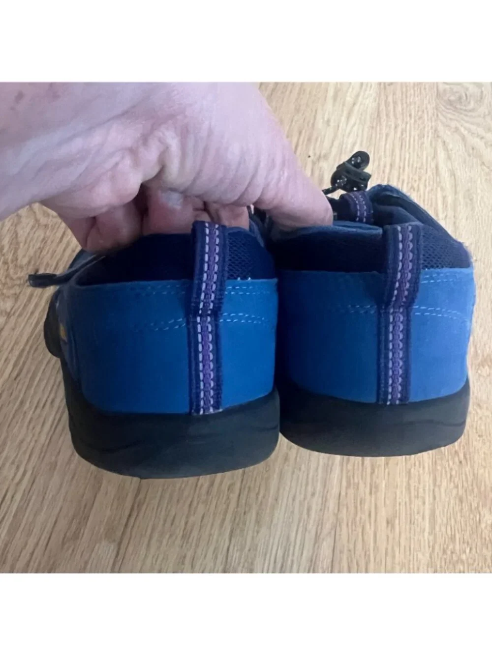 Keen Newport H2Sho Water Hiking Shoes Blue Rainbow Big Kid's Size 3